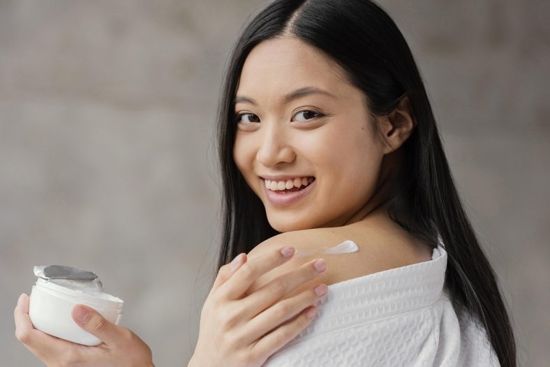 Manfaat Body Firming Cream DRW Skincare, Ampuh Kencangkan Kulit Secara Efektif